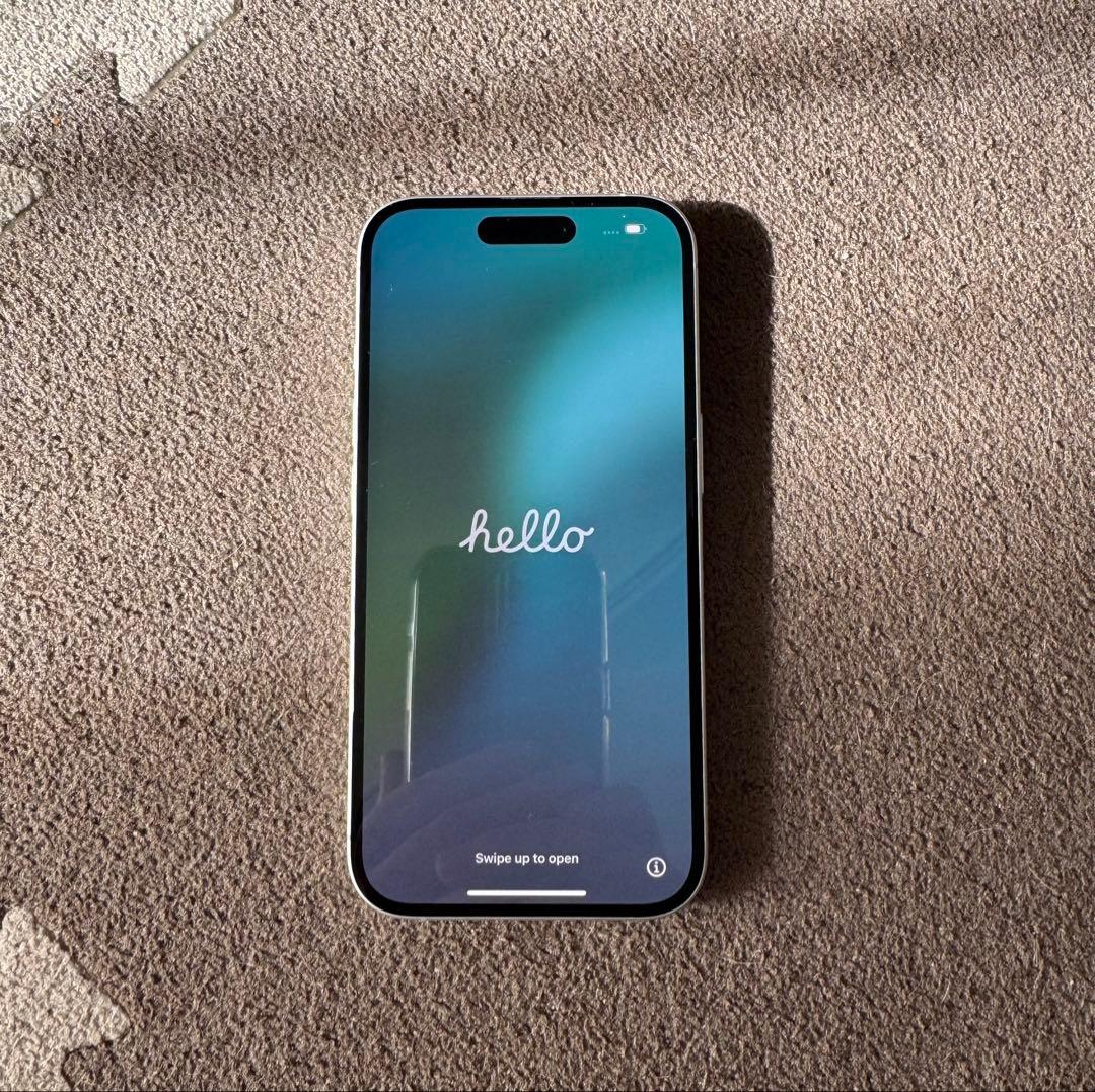 iPhone16 ホワイト　アイホン16 白