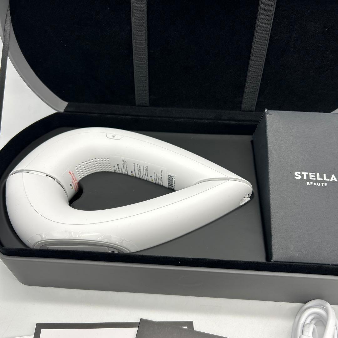 新品　STELLA BEAUTE 光美容器　SB-IFD03-WH