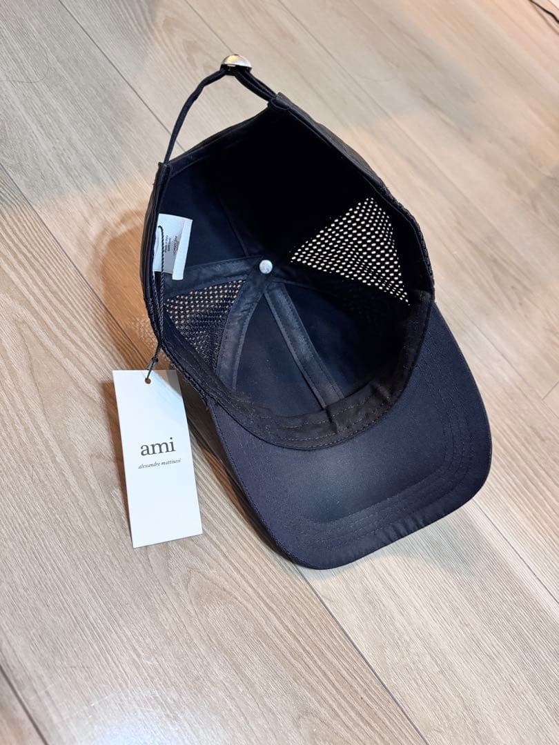 AMI PARIS 黒 メッシュキャップ ハートロゴ ユニセックス