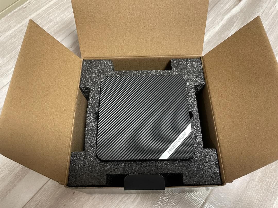 [整備済み品] MINISFORUM UM690S ミニPC