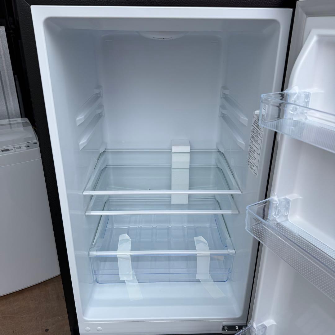 C7520★2024年製★新品.未使用品★ハイセンス冷蔵庫　黒ブラック一人暮らし