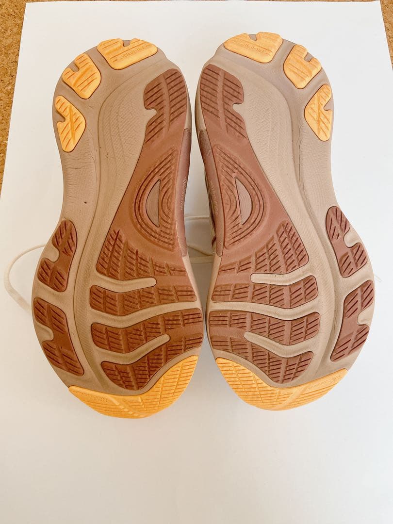 ASICS　ゲルカヤノ32 ワイド　24.0