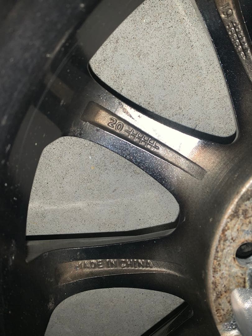 スタッドレス・ホイール4本セットセレナc26 195/65/R15 VRX2