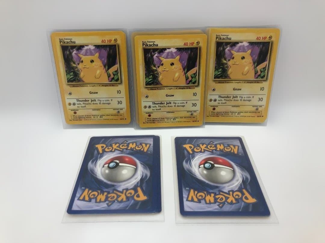 ピカチュウ　26枚　ポケモン　英語　Pikachu　イエローチーク　旧裏面　美品