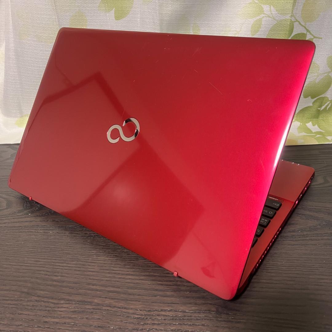 富士通 LIFEBOOK✨オフィス付☆SSD256GB☆メモリ8GB☆i3