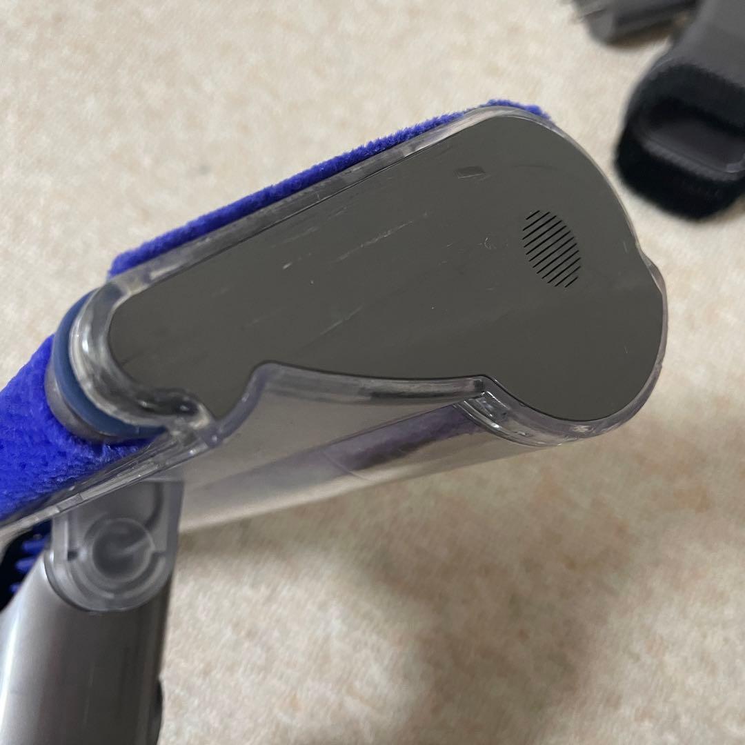 Dyson ダイソン SV12 コードレス掃除機　付属ノズル付き