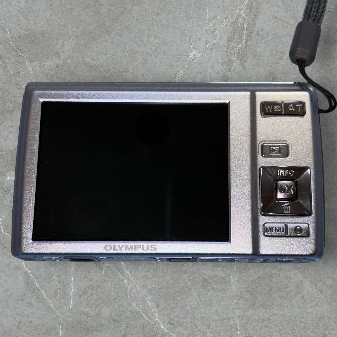 OLYMPUS FE-5050 コンパクトデジタルカメラ　1400万画素