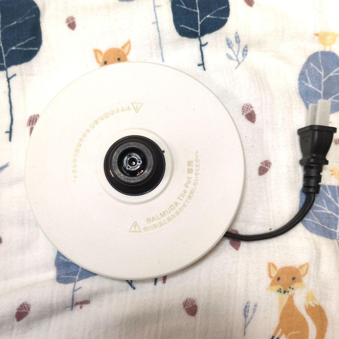 BALMUDA バルミューダ 電気ケトル ホワイト 白 K07A