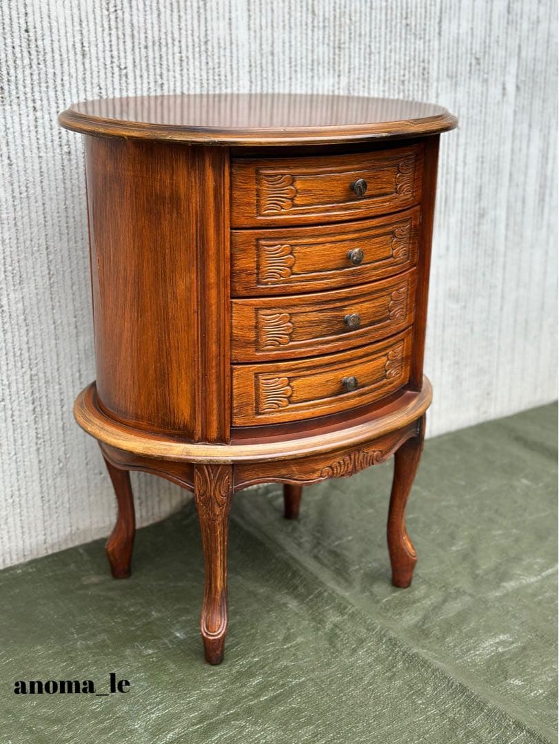 【４段チェスト】イタリア　猫足　ロココ調　サイドテーブル　花台　ヴィンテージ◎