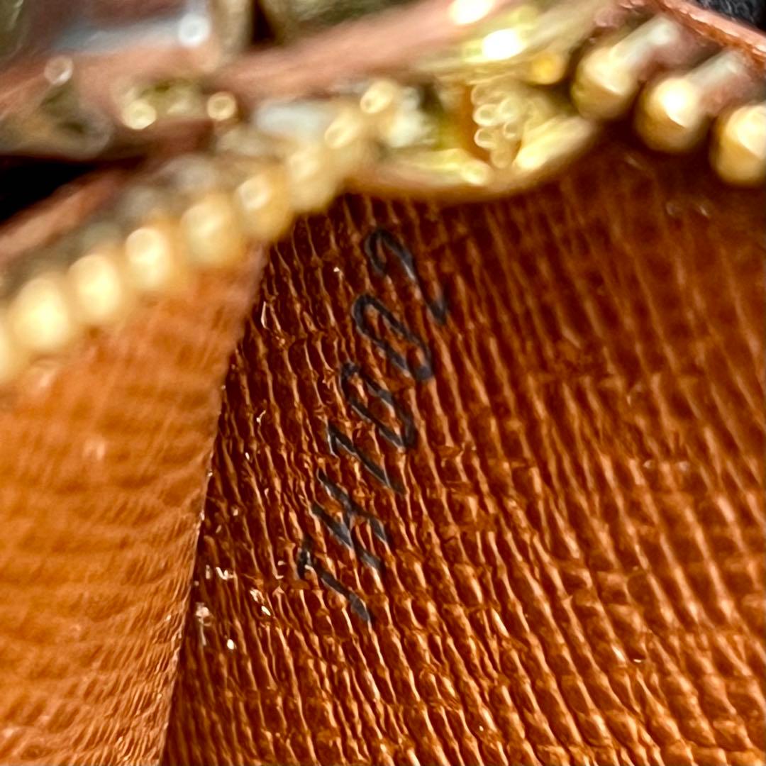 【美品】 ルイヴィトン モノグラム 旧型ポルトフォイユサラ M61725