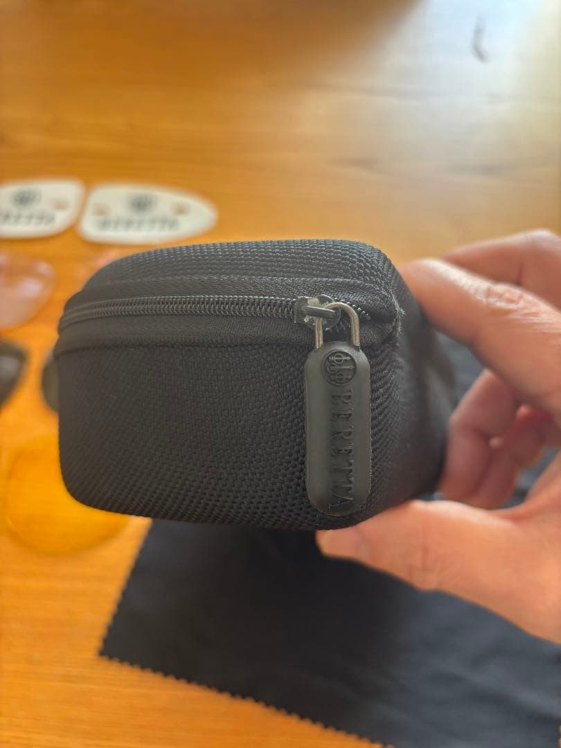 ゆーじぃー　射撃シューティングBERETTA サングラス 交換レンズ付き