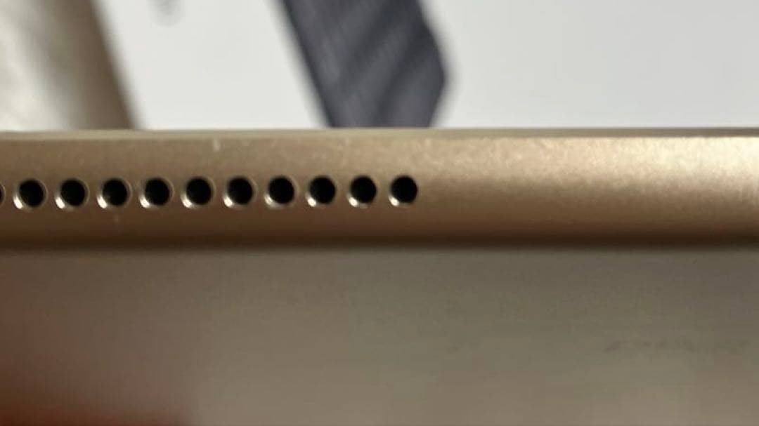 【早い者勝ち】iPad Pro 9.7 32GB SIMフリー 【すぐ発送】