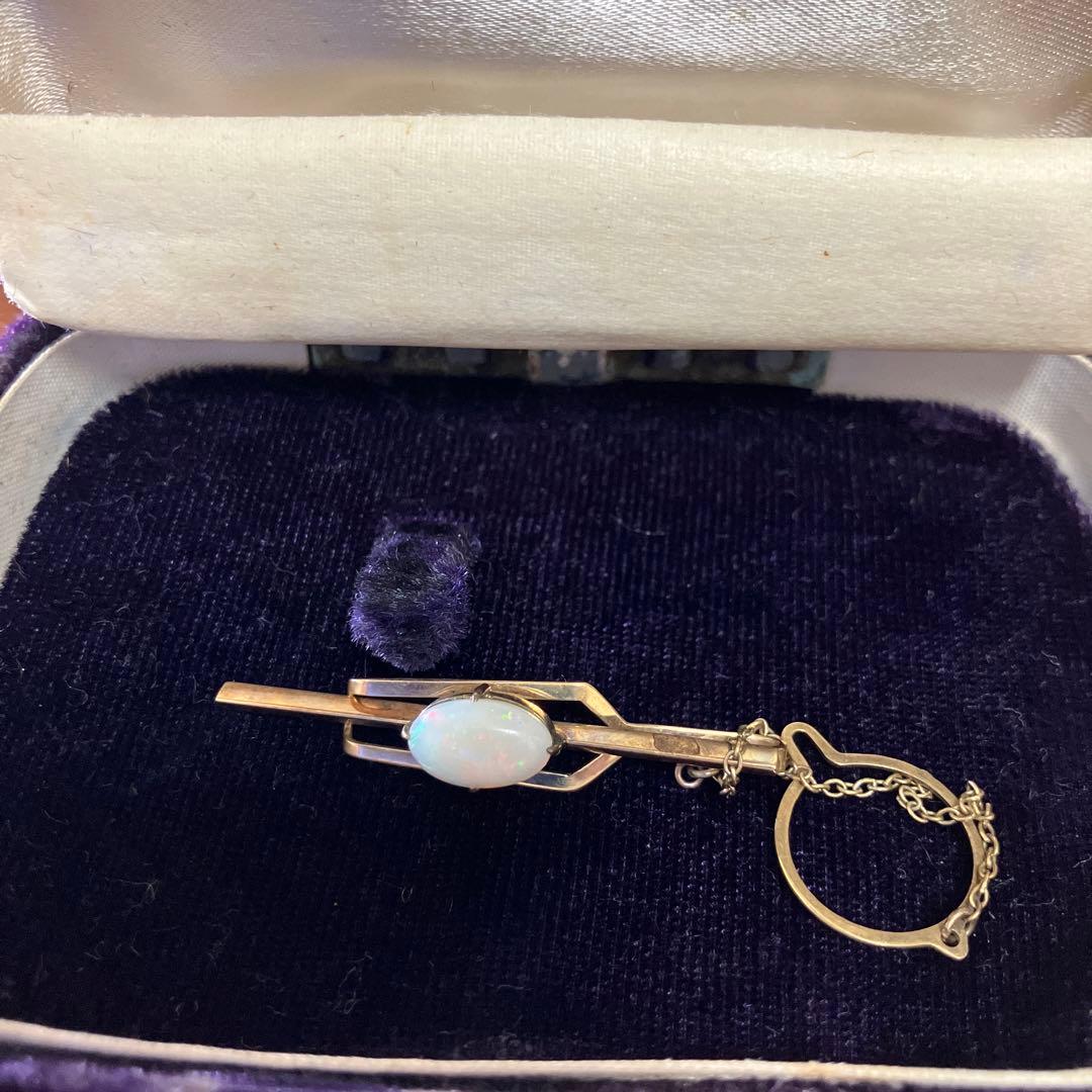 オパール付きシンプルネクタイピン14kの刻印有り