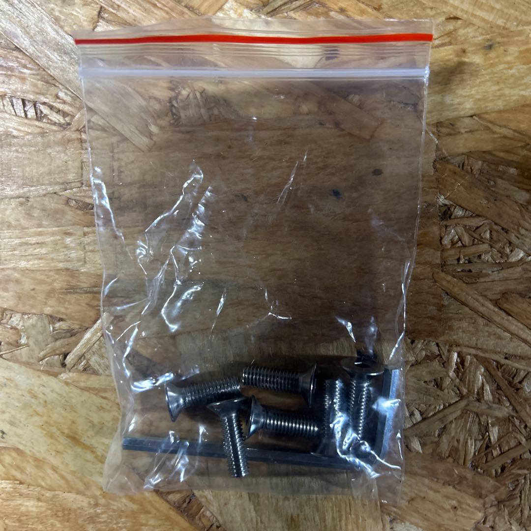 社外ウッドステアリング直径３３センチ