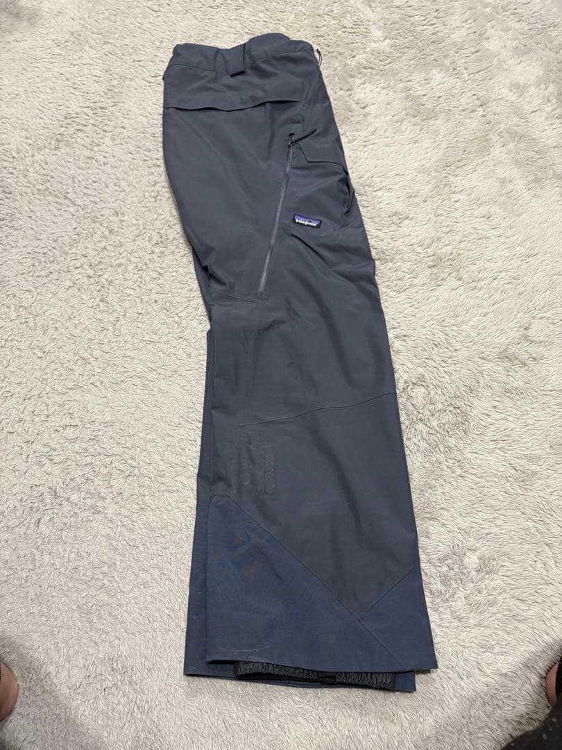『極上』Patagonia ゴアテックス メンズスキーウェアLサイズ 上下セット