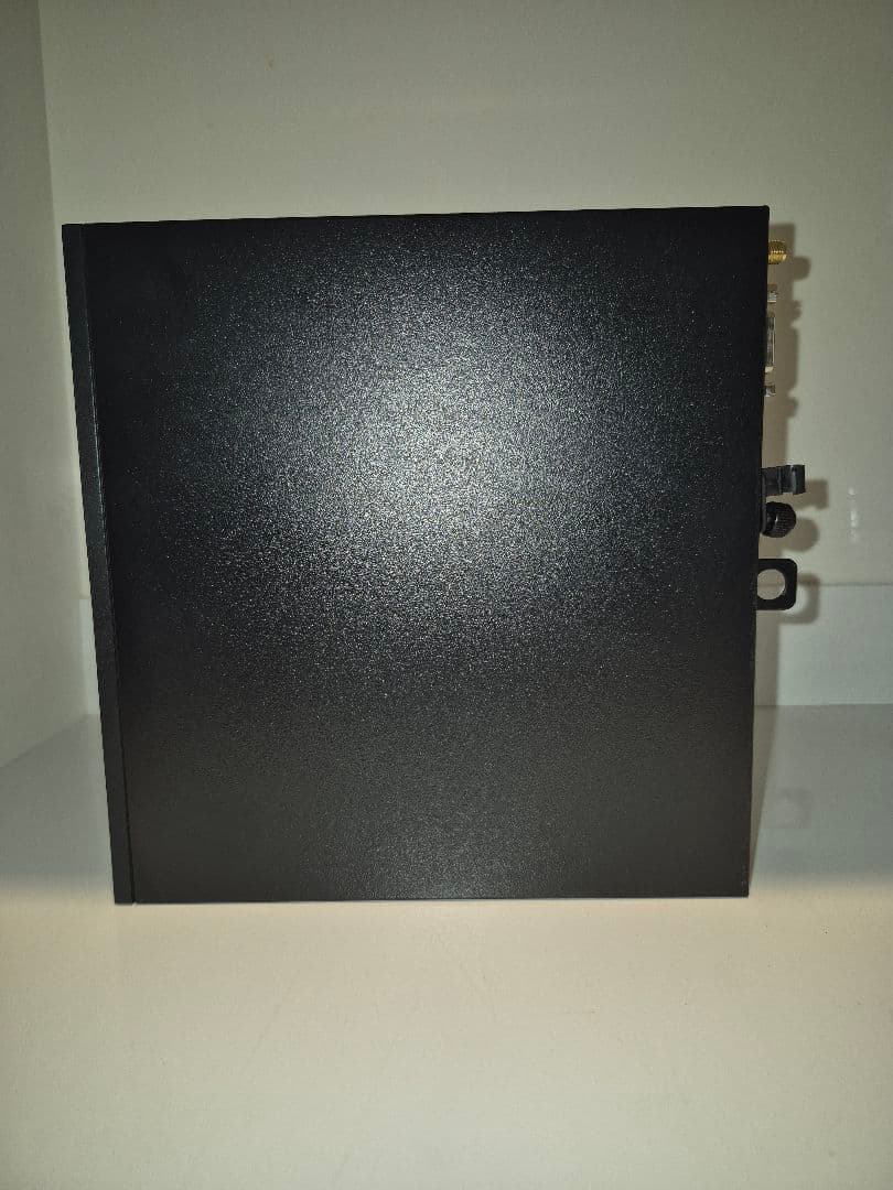 DELL OptiPlex 3070 Micro 9th Core i5　8GB