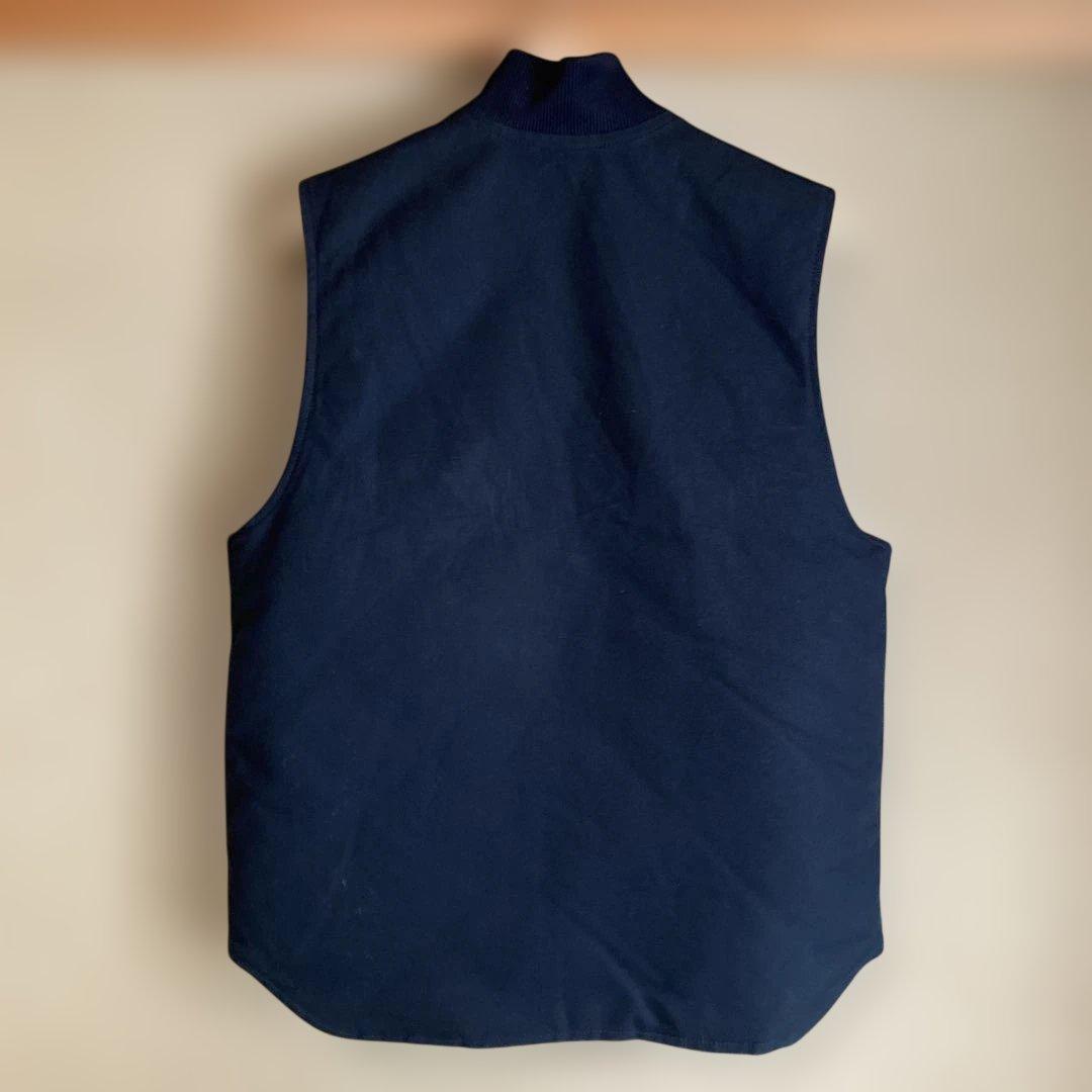 Carhartt ブラック ダウンベスト Mサイズ