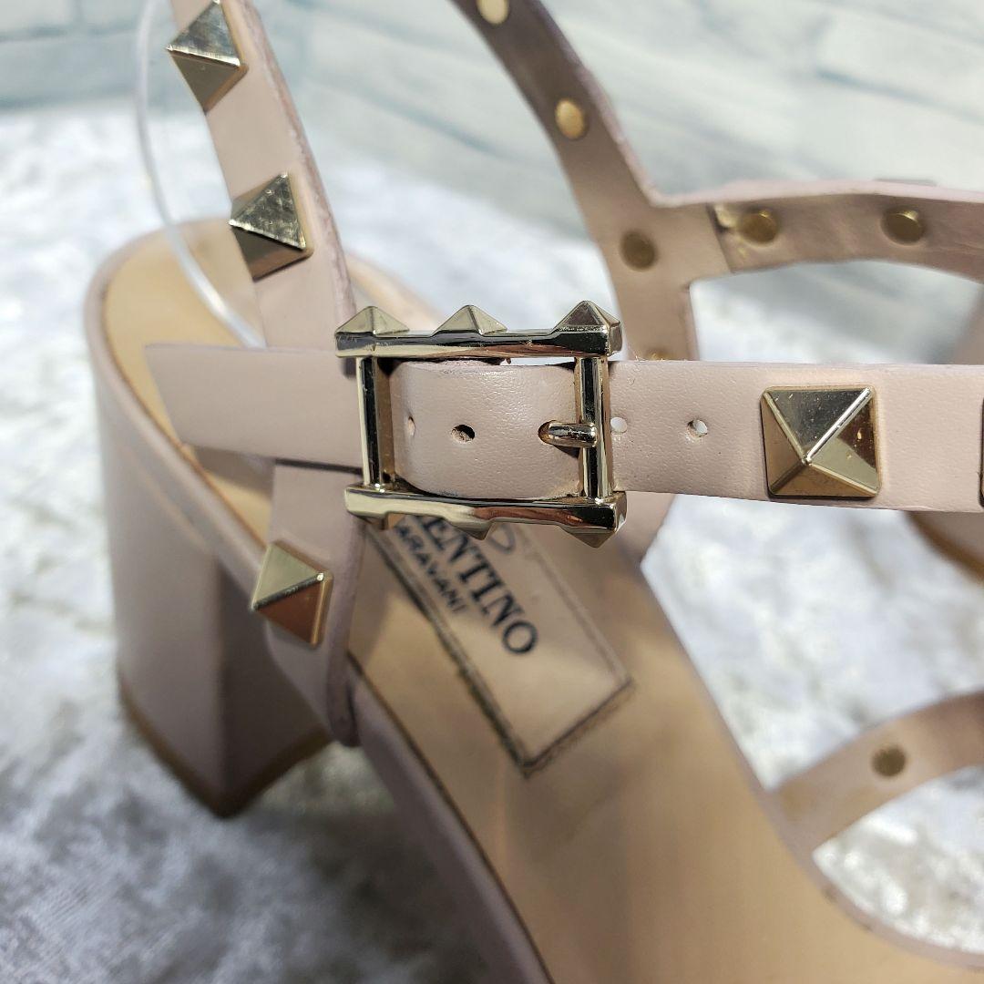 【美品】✨VALENTINO ロックスタッズ サンダル 90MM ピンク 現行品