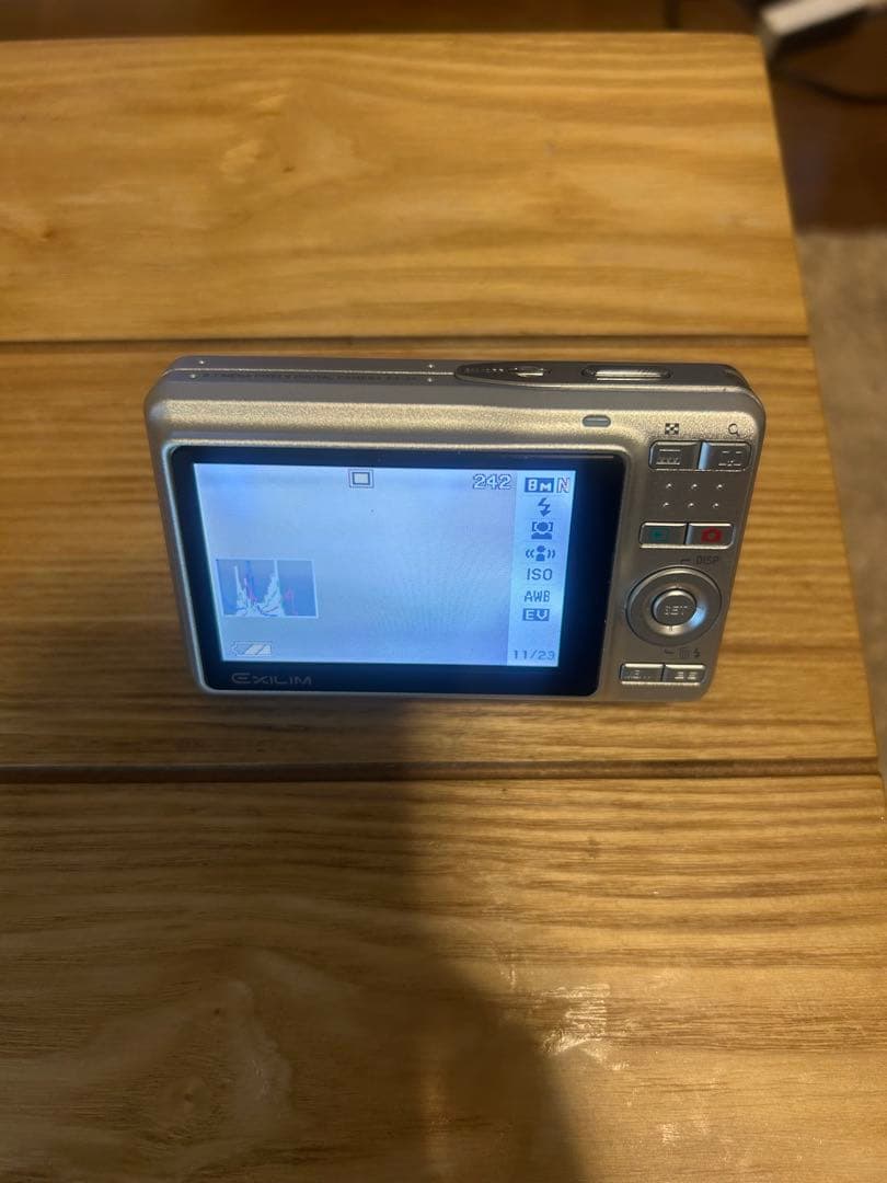 CASIO EXILIM EX-Z9 デジタルカメラ