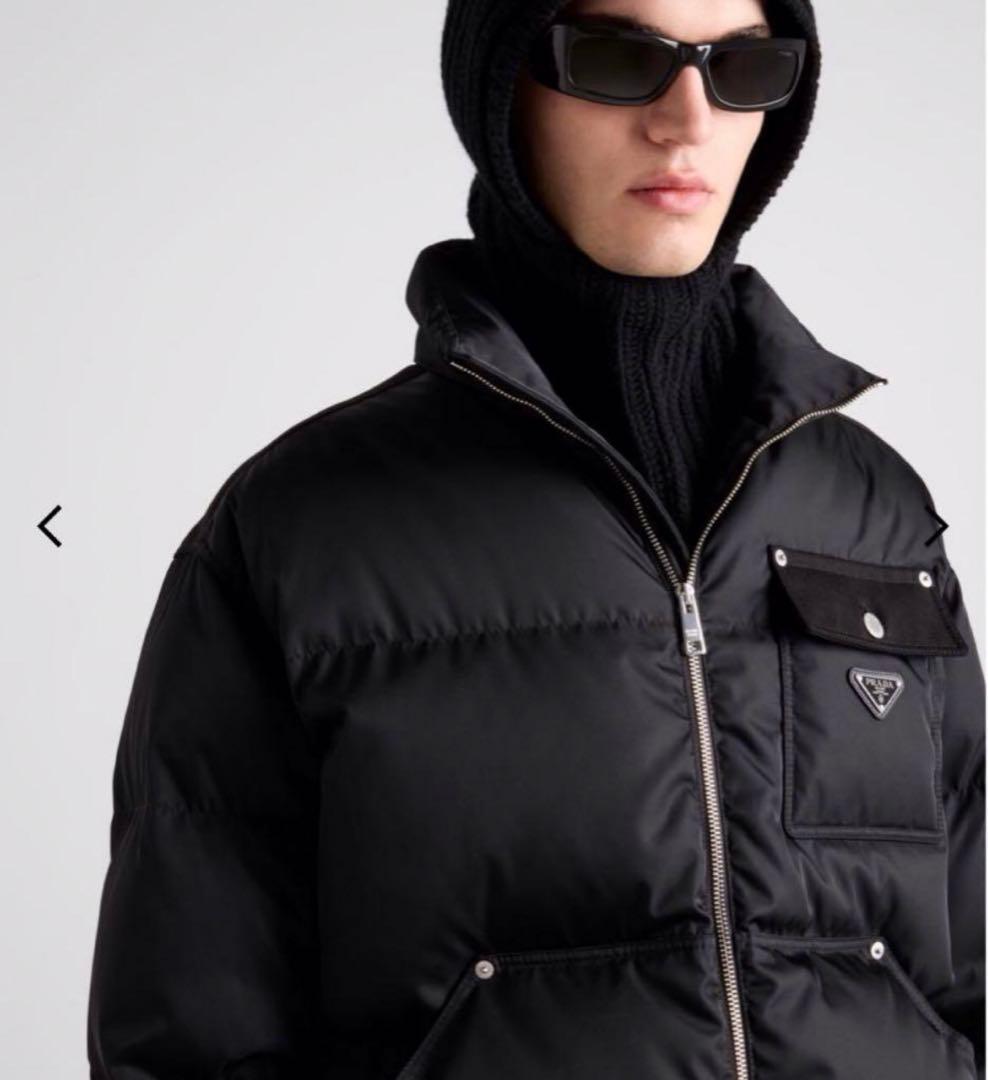 PRADA クロップド Re-Nylon ダウンジャケット