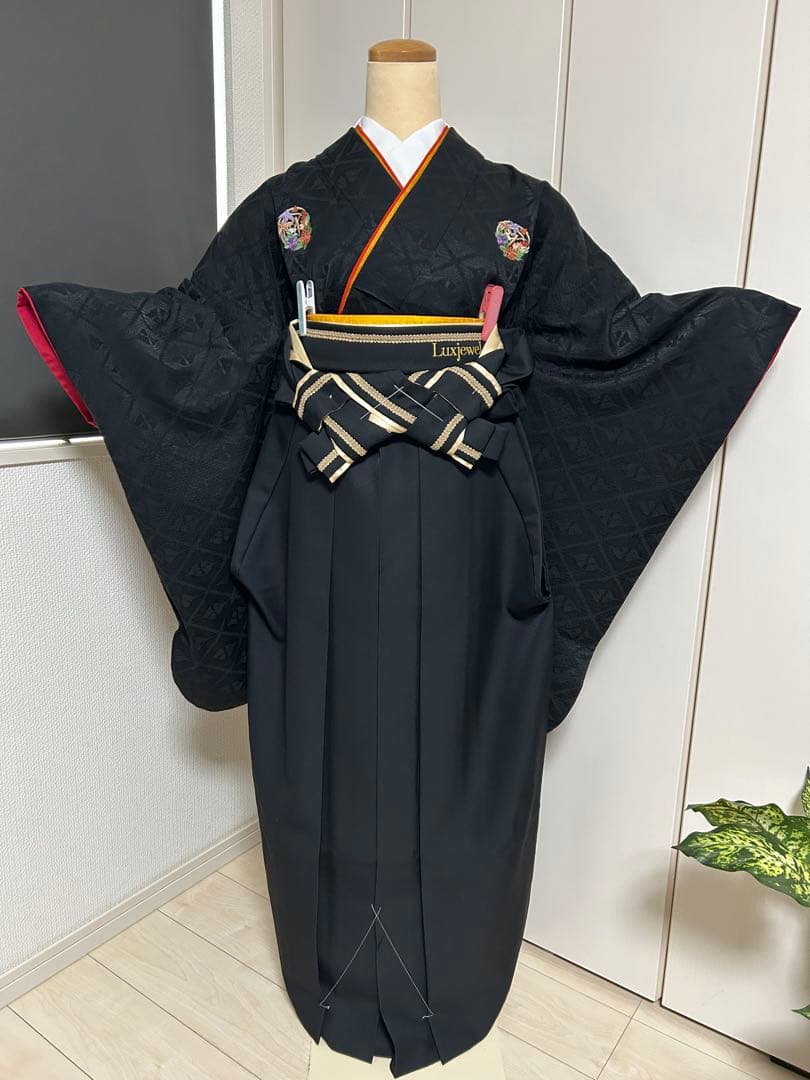 黒の二尺袖振袖レースの付いた袴2点セット トールサイズluxjewel ブランド
