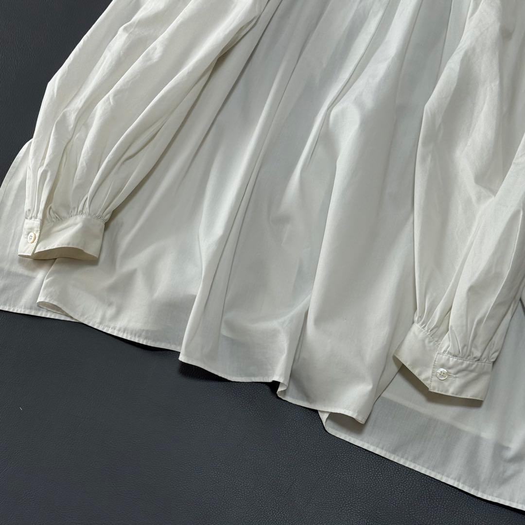 人気✨ LE PHIL ルフィル　ライトタイプライターギャザーブラウス