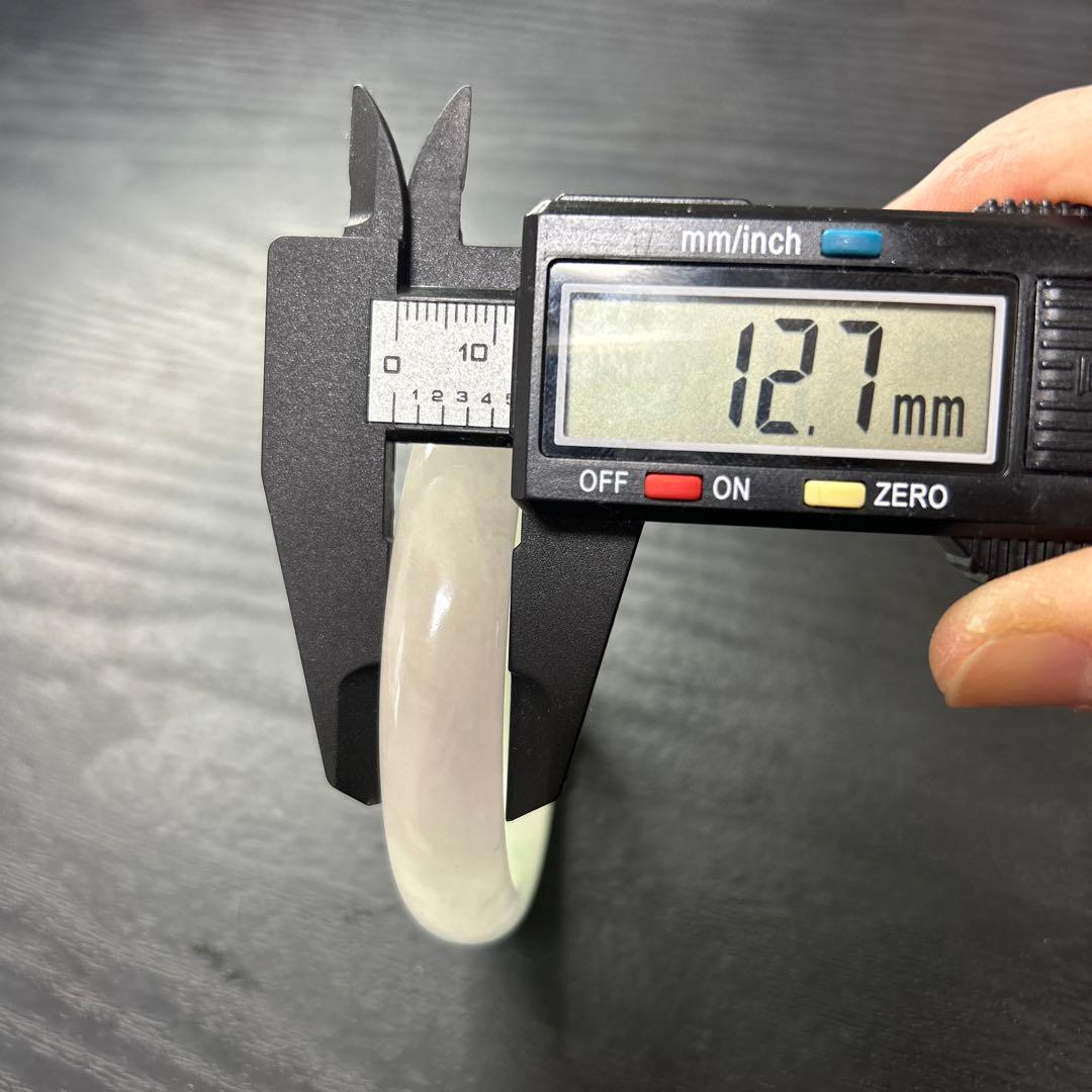 L735）天然ヒスイバングル