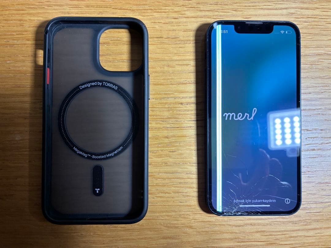 iPhone 13 mini TORRAS MagSafe ケース　ジャンク品