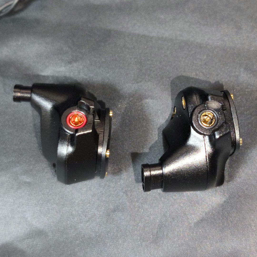 美品 MADOO Typ512 有線イヤホン