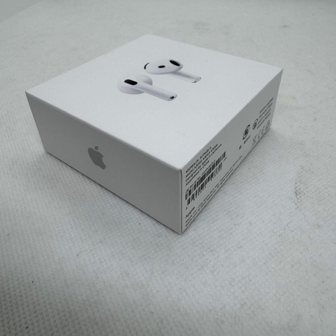 ^*^様 【新品】【未使用】AirPods 4 本体