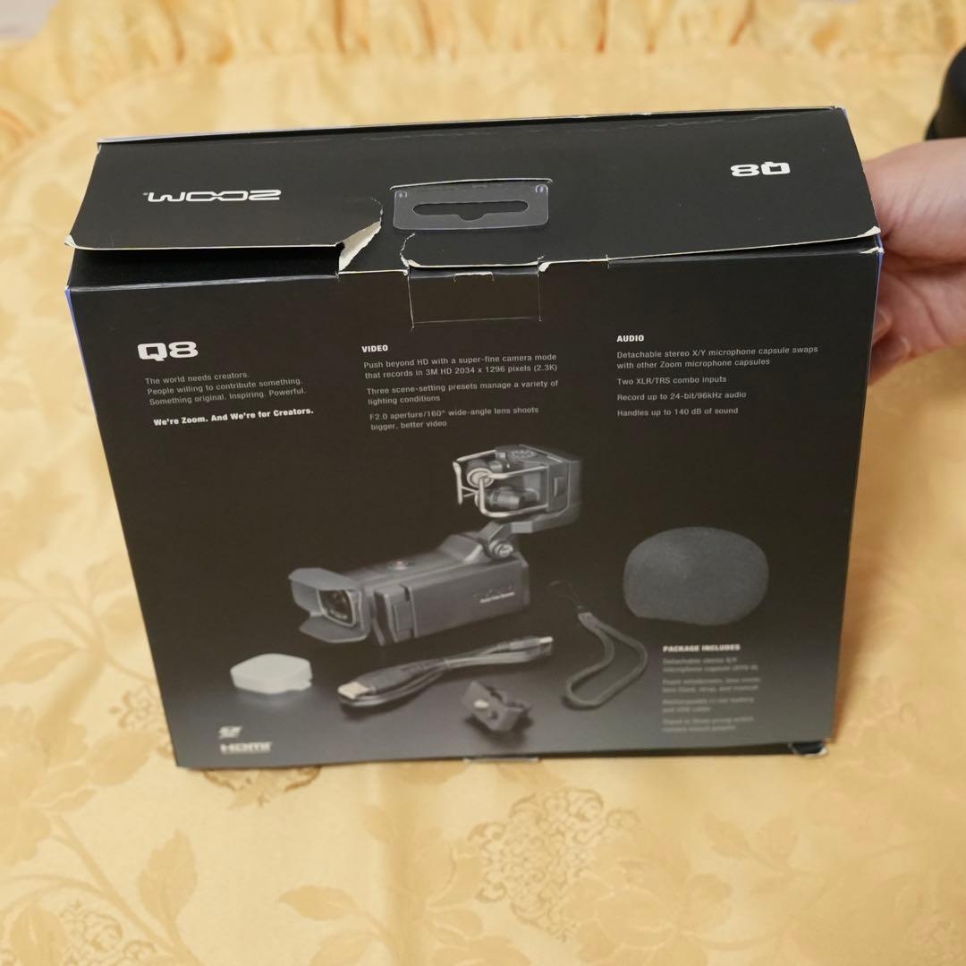 【美品】ZOOM Q8 ハンディビデオカメラ コンデンサーマイク