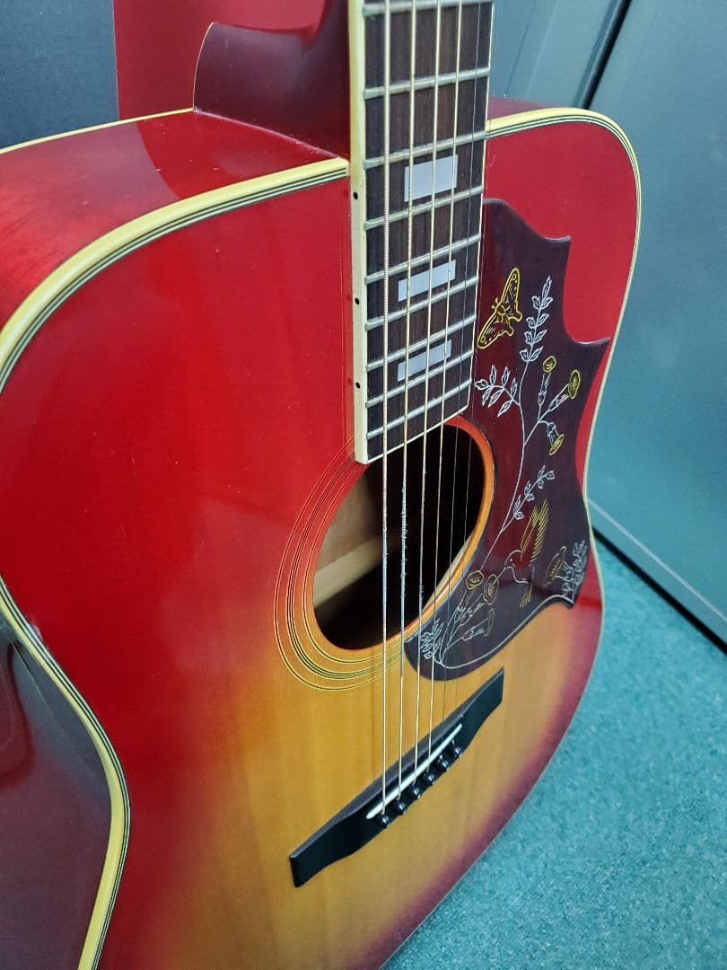 MorrisWH30 アコースティックギター ハミングバードタイプ サンバースト