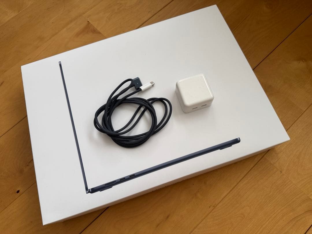 【美品】MacBookAir M2 16GB SSD516GB 13インチ