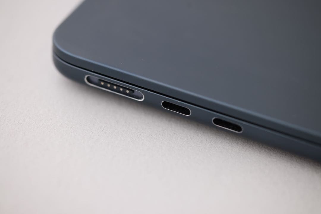 【美品】MacBookAir M2 16GB SSD516GB 13インチ