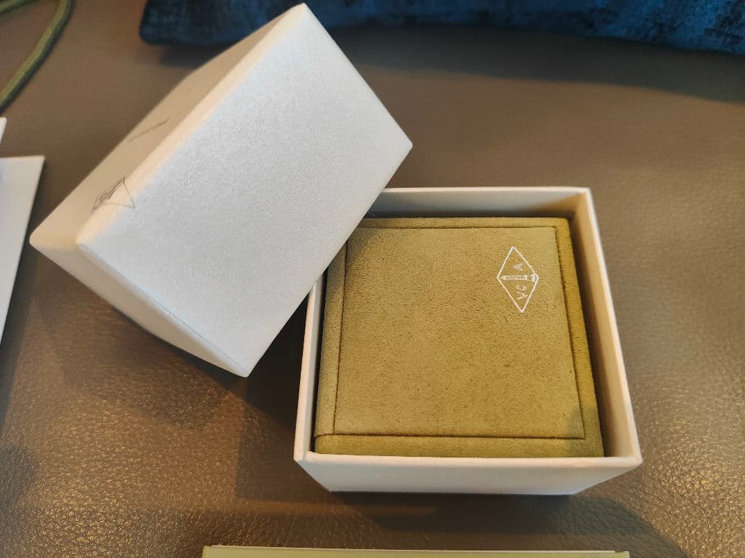 美品　ヴァンクリ　スウィートアルハンブラ ダイヤ　ペンダント