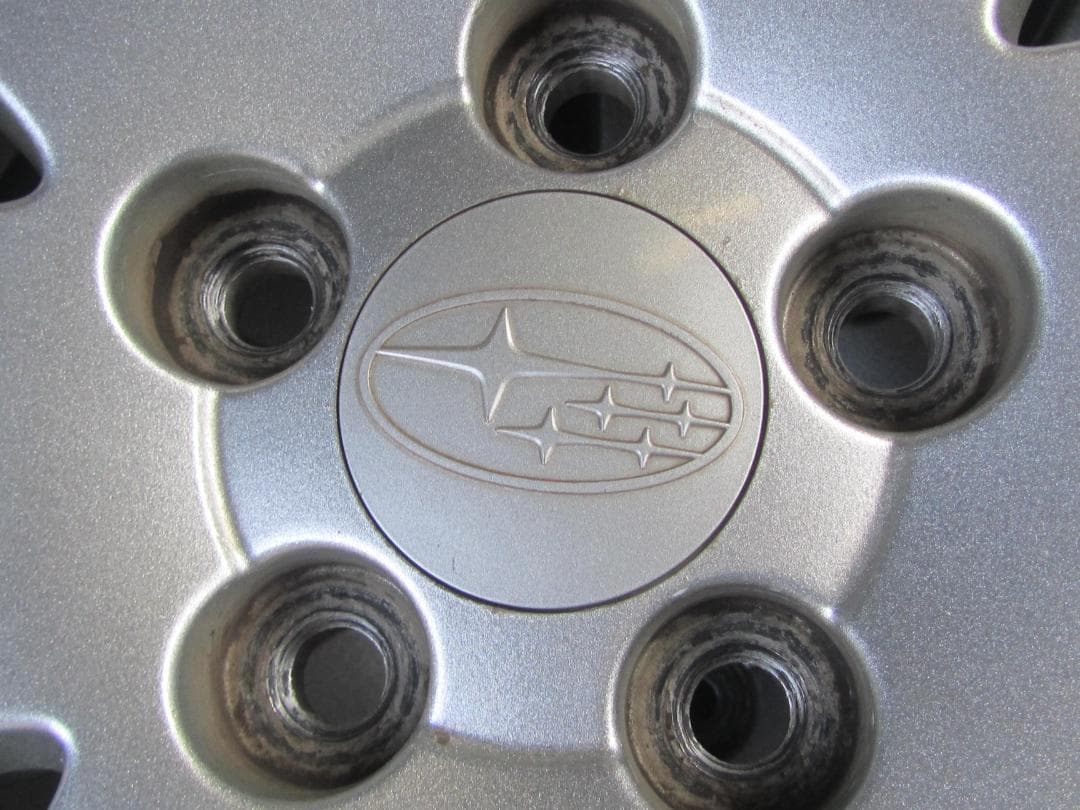 スバル純正　205/55R16　スタッドレス　ダンロップ　インプレッサ　レガシィ