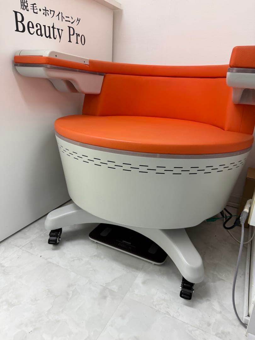 即日発送可！オレンジ　骨盤底筋トレ一ニングチェア EMS 電磁パルス