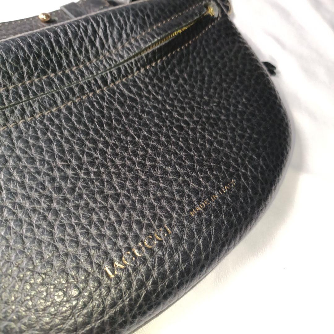 美品■IACUCCI オールレザー ショルダーバッグ　ブラック ウエストポーチ