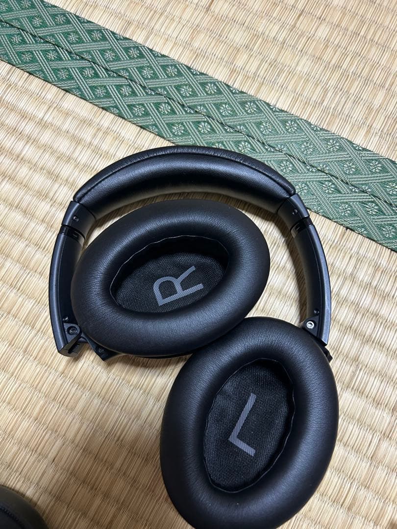 ヘッドホン Bose quietcomfort headphones