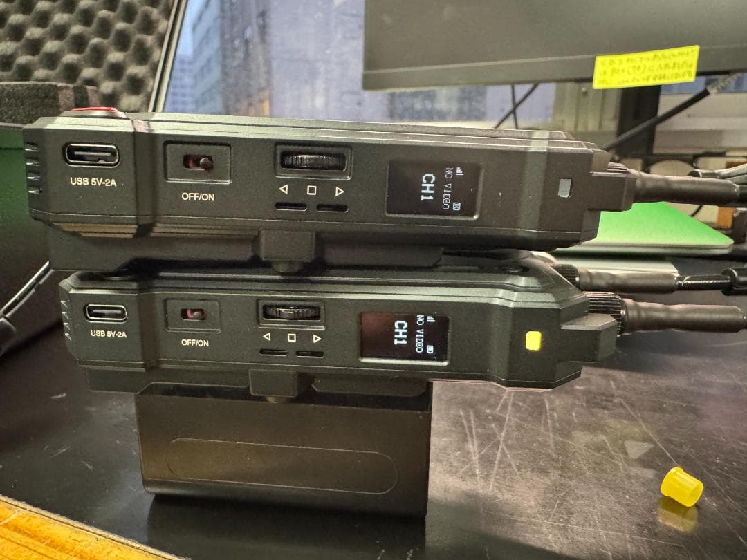 HOLLYLAND COSMO C1 映像伝送装置