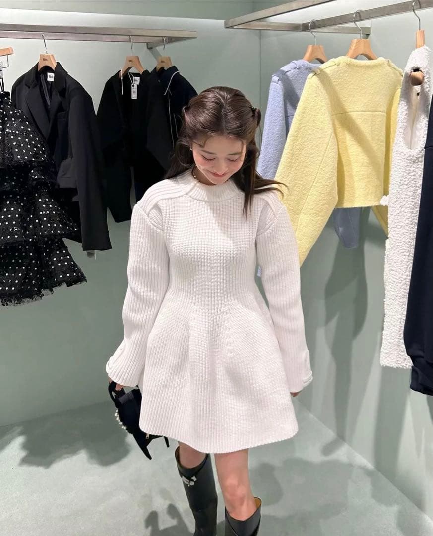 タグ付き新品 bibiy. WILLOW DRESS ニット ワンピース