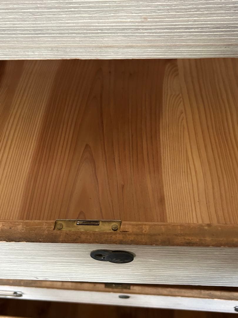 桐箪笥　昭和レトロ　古いものです