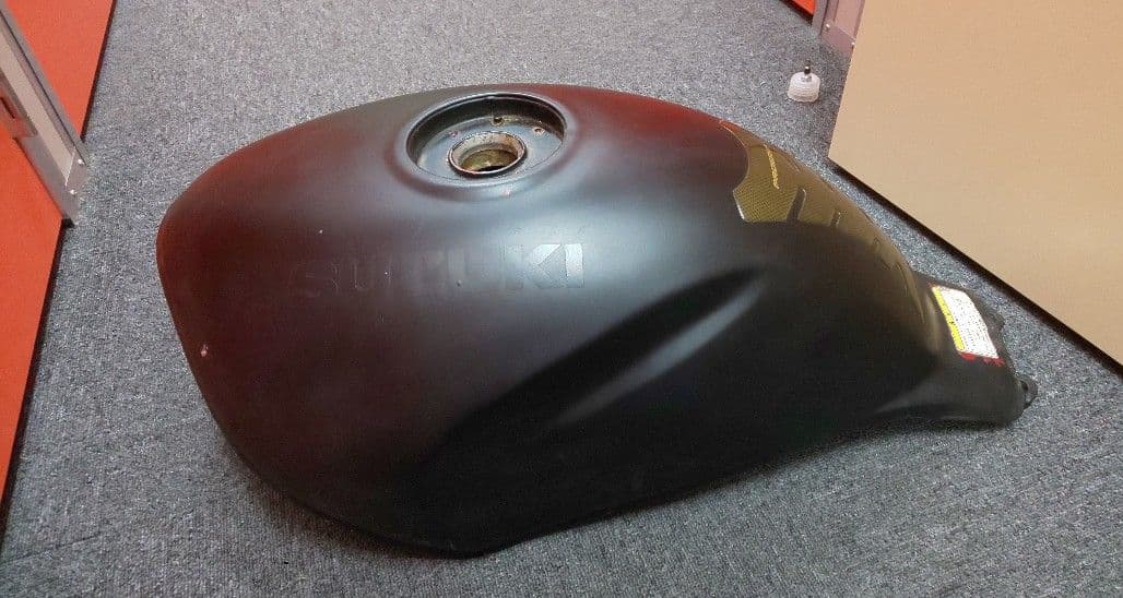 【値下げしてます】バンディット250(V) GJ77A ガソリンタンク