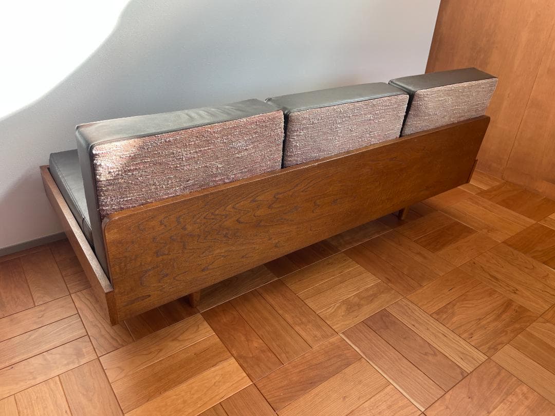 CLUB 6 【PACIFIC FURNITURE SERVICE】