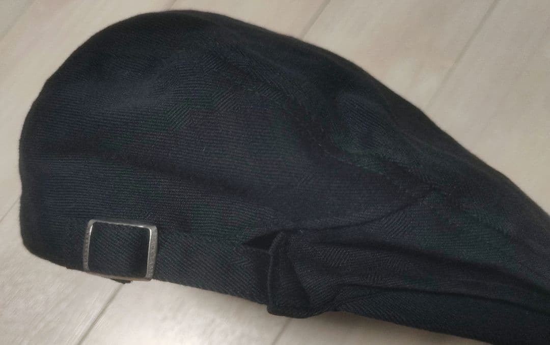 バーバリー ブラックレーベル ハンチング 帽子　キャップ　ブラック　黒　ロゴ刺繍