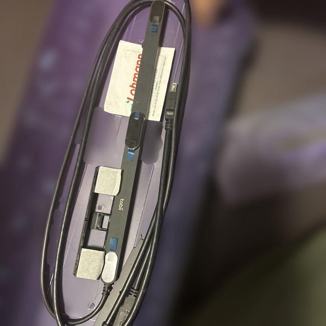 金*欠様 Tobii Eye Tracker 5 USB接続