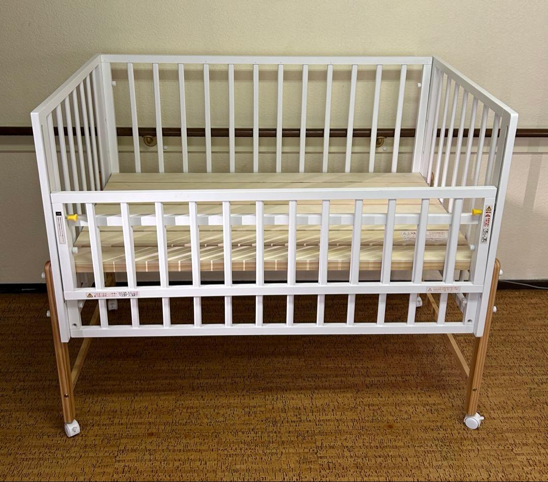 【専用】大和屋　キホン　ベビーベッド　ホワイト　尼崎・大阪