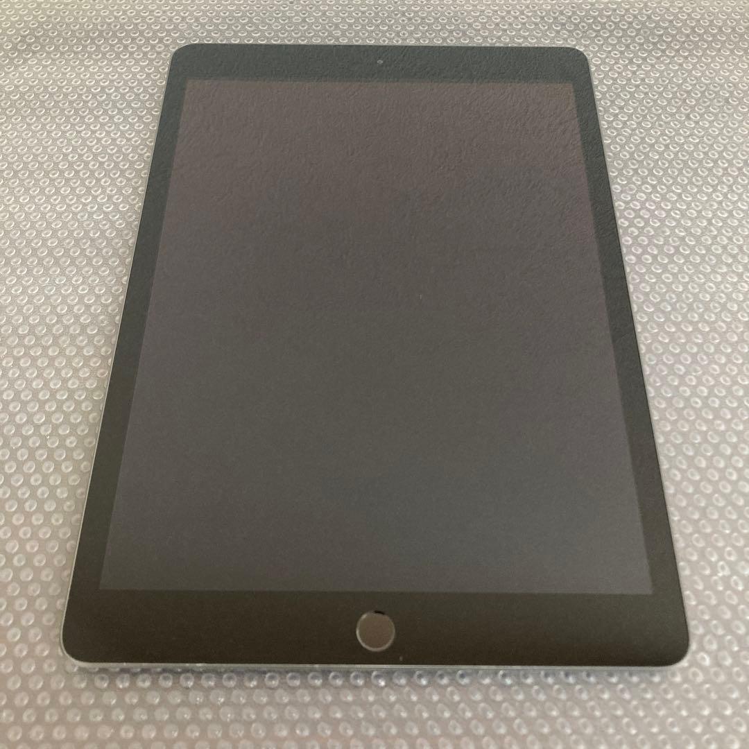 2492 電池最良好☆比較的美品☆iPad7第7世代128GB WIFIモデル☆