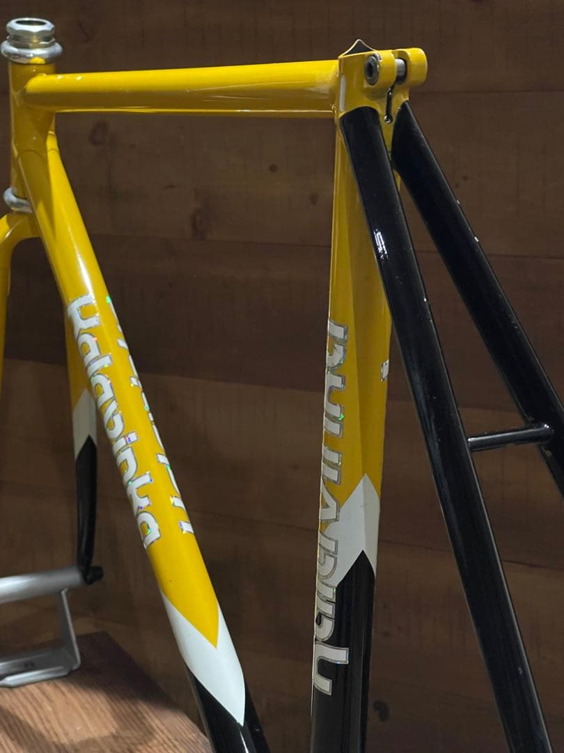 ハリーカラビンカ