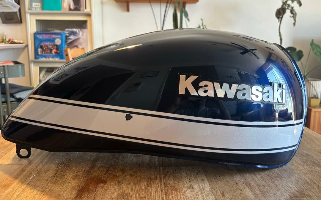 ゼファー750 カワサキ純正タンク オリジナルカラー